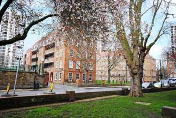 1 bedroom Flat for s...